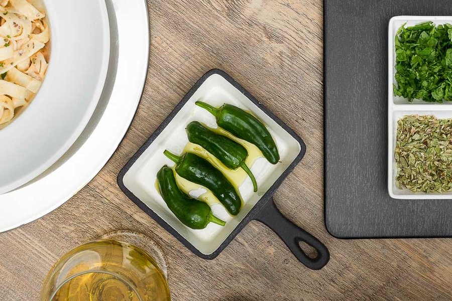 Frigideira Mini Retangular Ferro Fund. 12.6x10.4x2.2cm