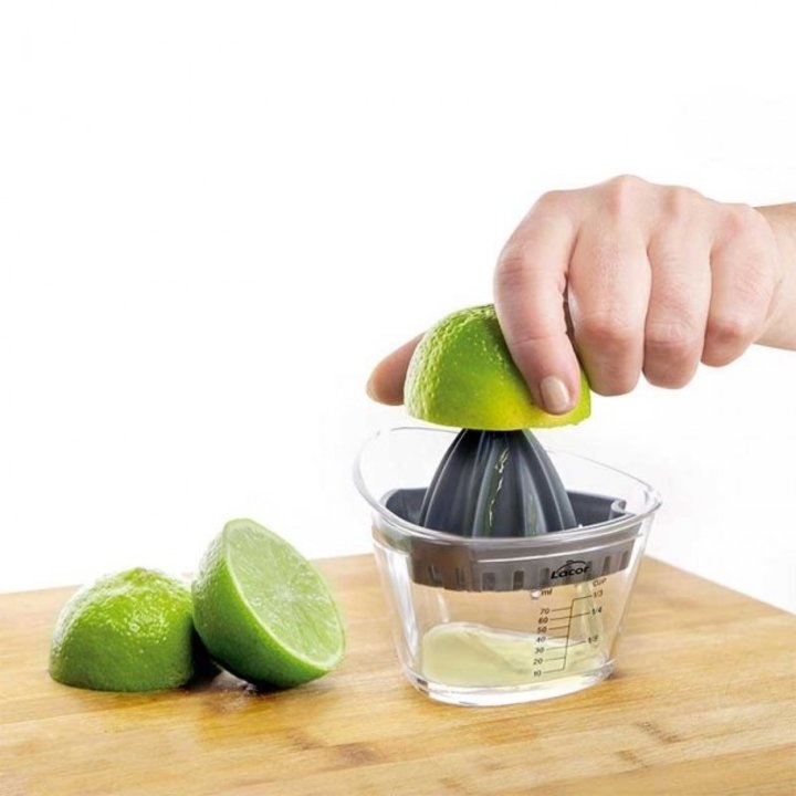 Mini Espremedor Citrinos