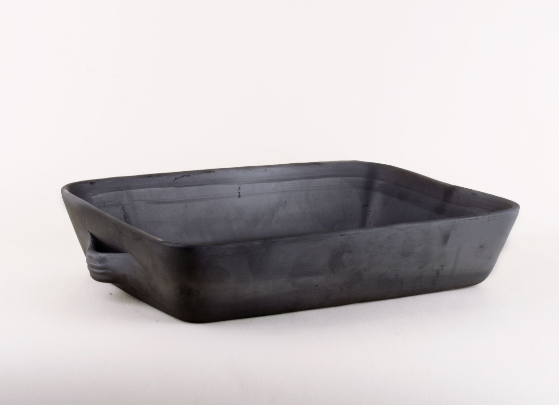 Assadeira Ret. 45x30cm Barro Preto